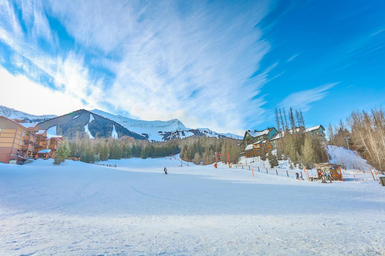 Griz Inn By Stayin Fernie Exteriér fotografie
